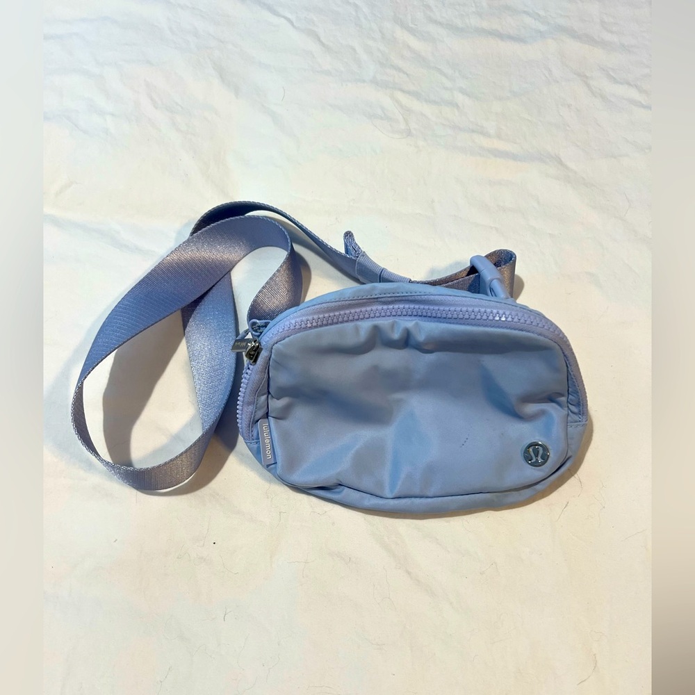 Lululemon Periwinkle Everywhere Belt Bag